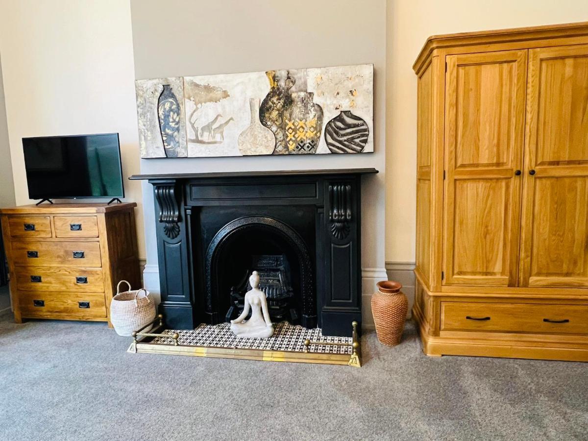 Luxury Garden Apartment Under The Castle, ドーバー エクステリア 写真