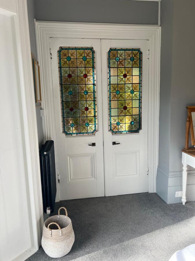 Luxury Garden Apartment Under The Castle, ドーバー エクステリア 写真